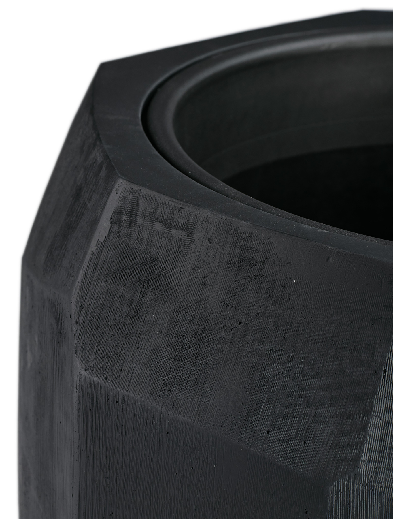 Кашпо TREEZ Effectory Anthra Design-многогранник Антрацит в-32, д-37 см