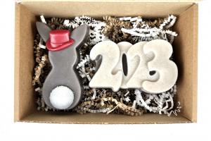 Подарочный набор с символом Нового Года Кролик-мальчик 2023