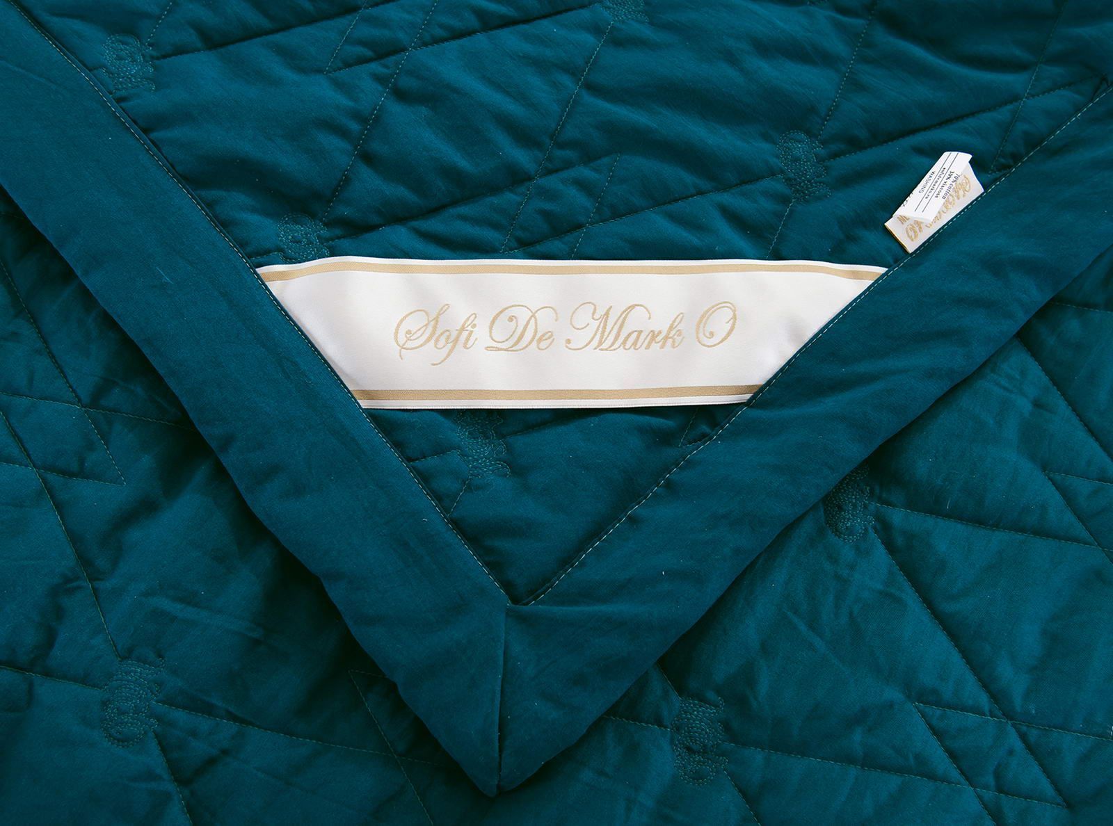 Камелия (малахит) Полутороспальный комплект с одеялом с вышивкой 160х220 см