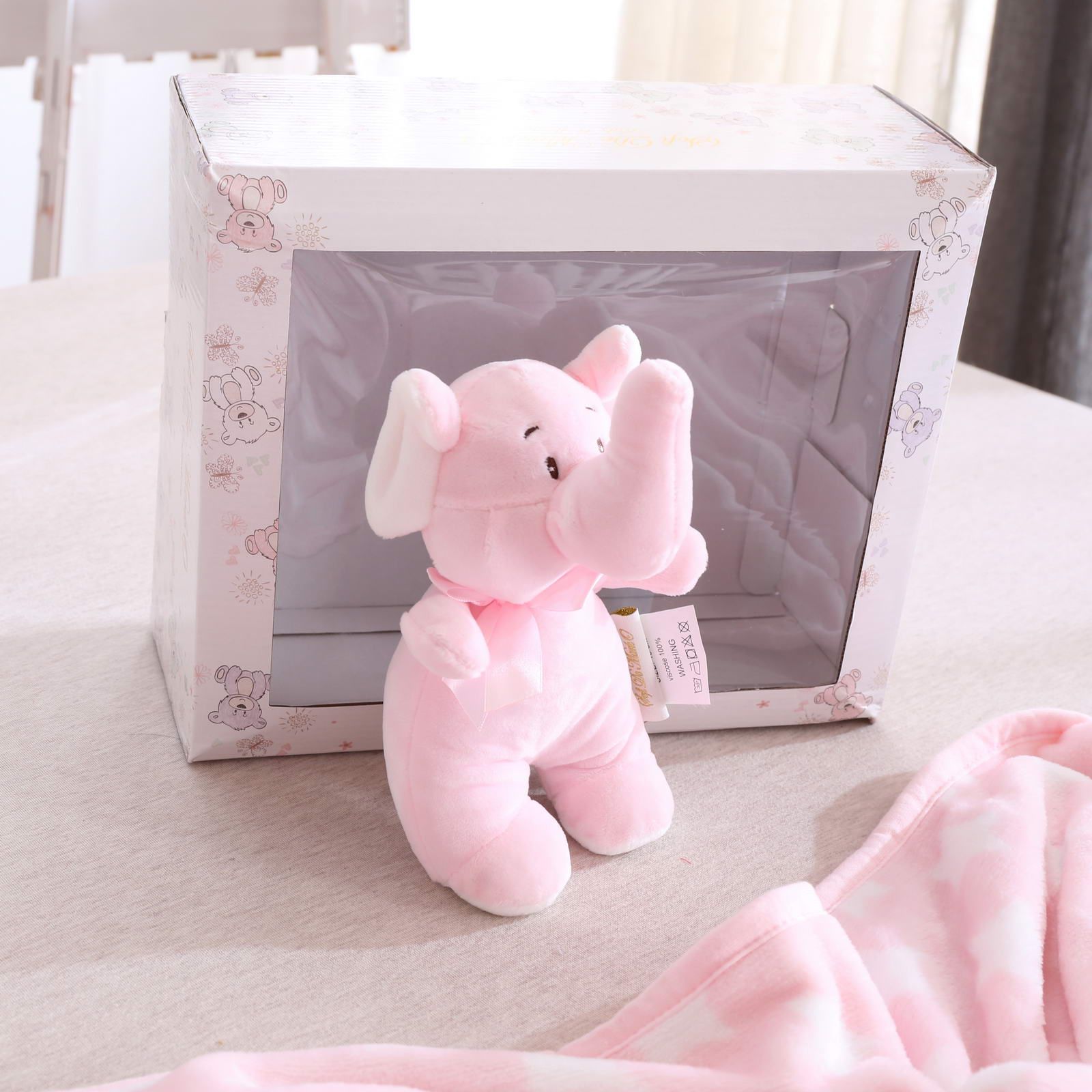 Детский плед и мягкая игрушка Дамбо (розовый) 100х150 см