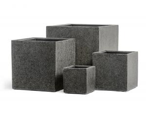Кашпо TREEZ Effectory Stone Куб Тёмно-серый камень 20х20х20 см 41.3321-01-064-GR-20
